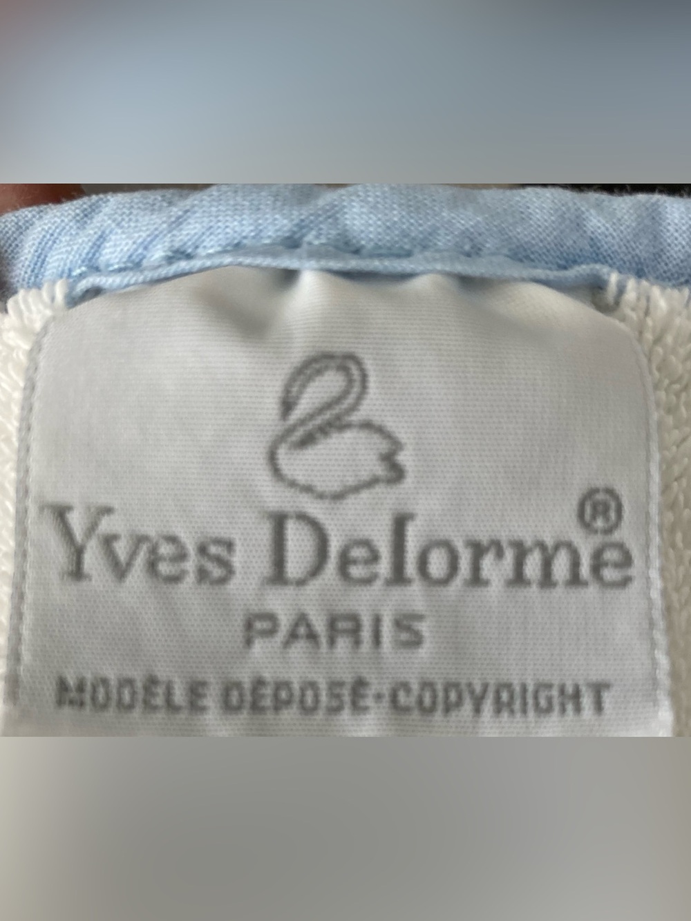 Yves Delorme vintage hand towel - Picture 2 of 6